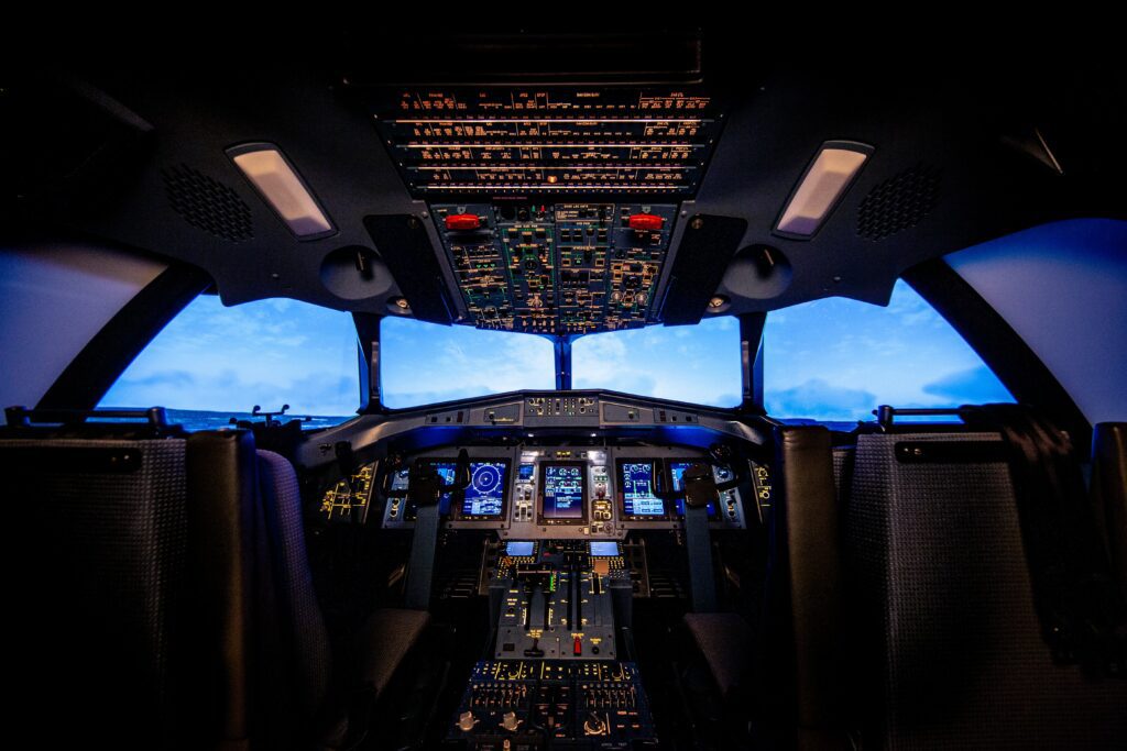ATR72-600_cockpit_1